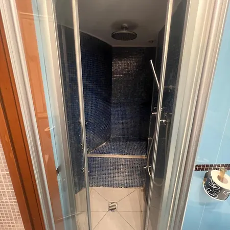 Shalimar Navona Apartman *